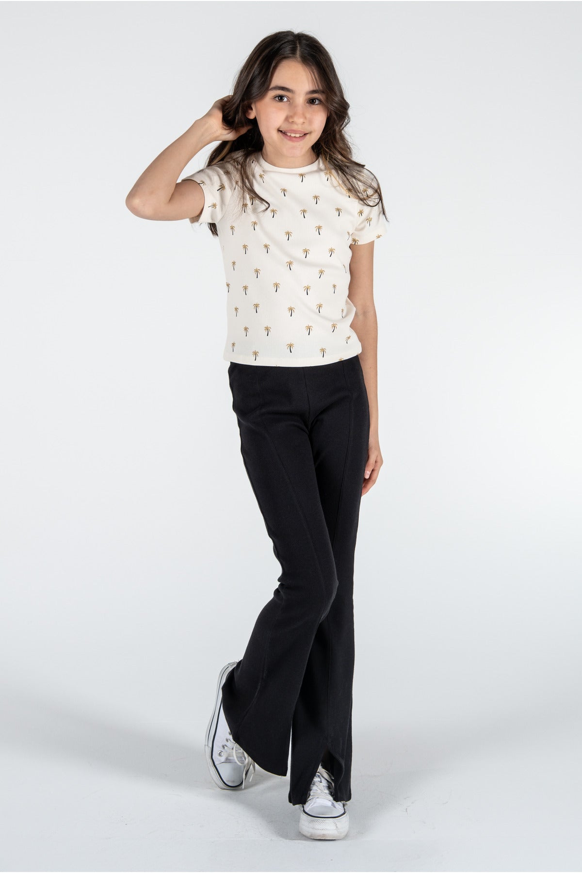 Krem Pamuklu Bisiklet Yaka Fitilli Kız Çocuk Tişört - Palmiye Desenli - Krem