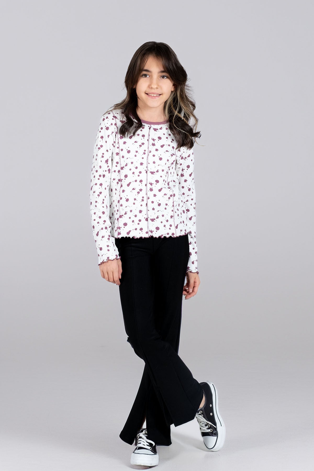 Rahat Ve Şık Çiçek Desenli Kız Çocuk Uzun Kollu Tişört – Esnek Ve Yumuşak Kumaş