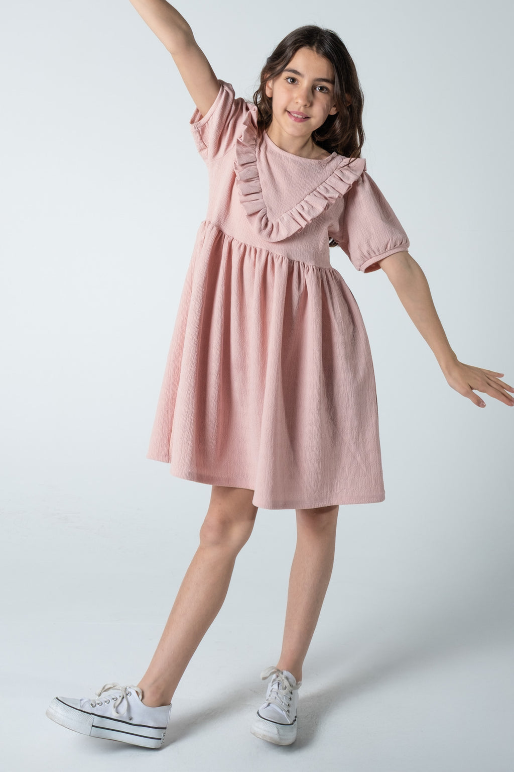 Fırfır Detaylı Bürümcük Kumaş Kız Çocuk Kısakol Elbise / Farklı Renk Seçenekleriyle - Pudra