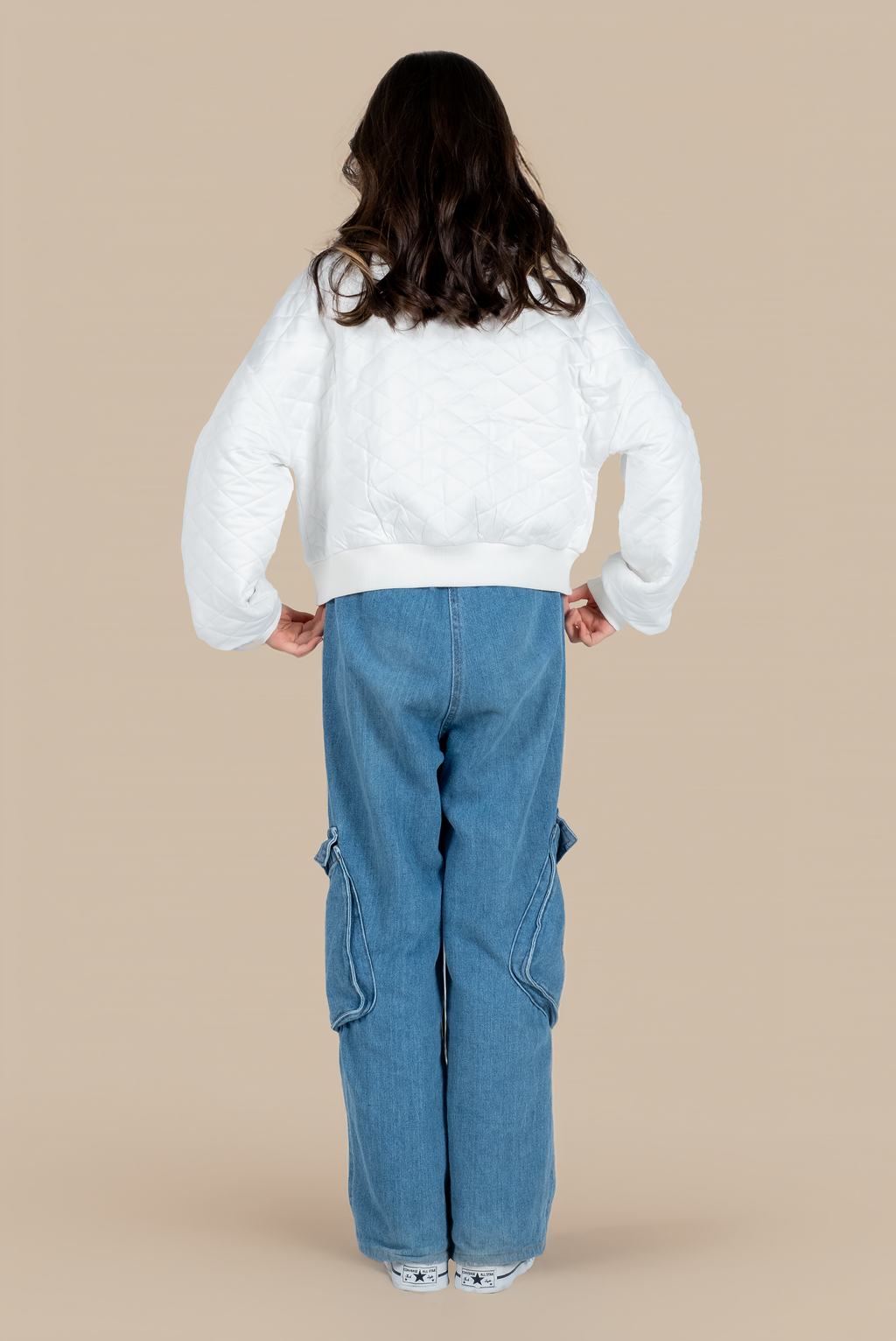 Kız Çocuk Kapitone Ceket – Kelebek Detaylı, Fermuarlı & Düğmeli | 3 Renk Seçeneği