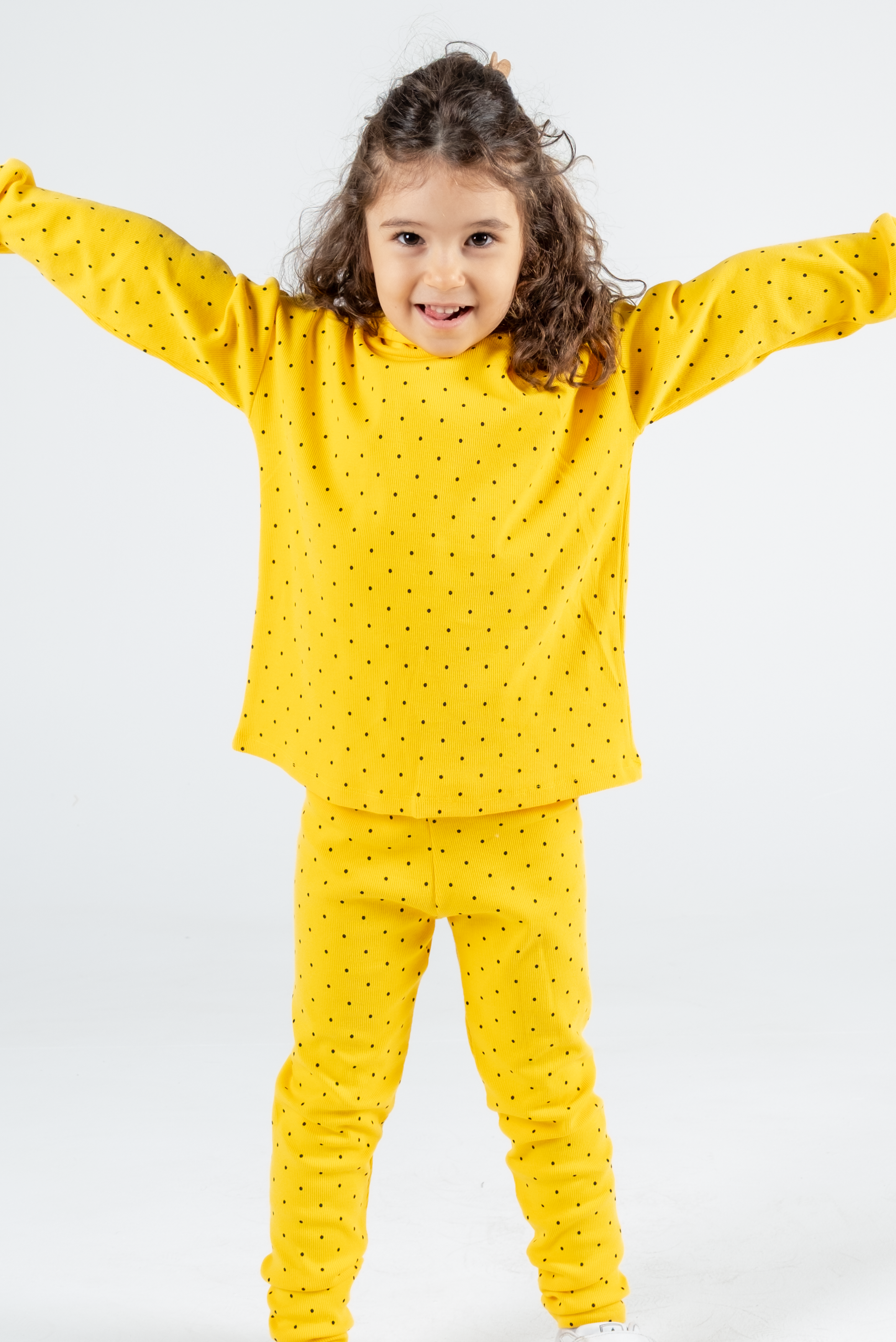 Kız Çocuk Puantiyeli Kapüşonlu Takım – 3 Renk Seçeneği