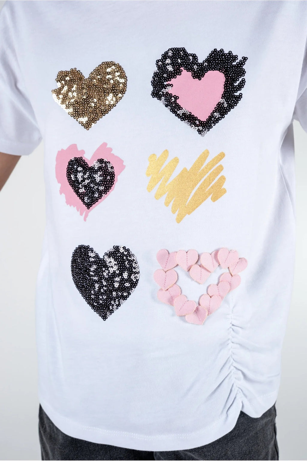 Kız Çocuk %100 Pamuk Kalpli Payetli Tişört – Yazlık & Eğlenceli (2 Renk Seçeneği)