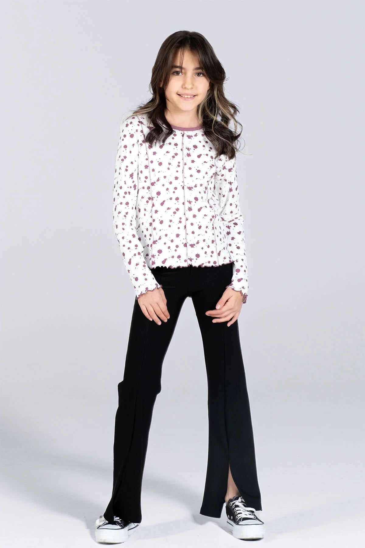 Kız Çocuk Çiçek Desenli Uzun Kollu Tişört – Esnek & Yumuşak Kumaş