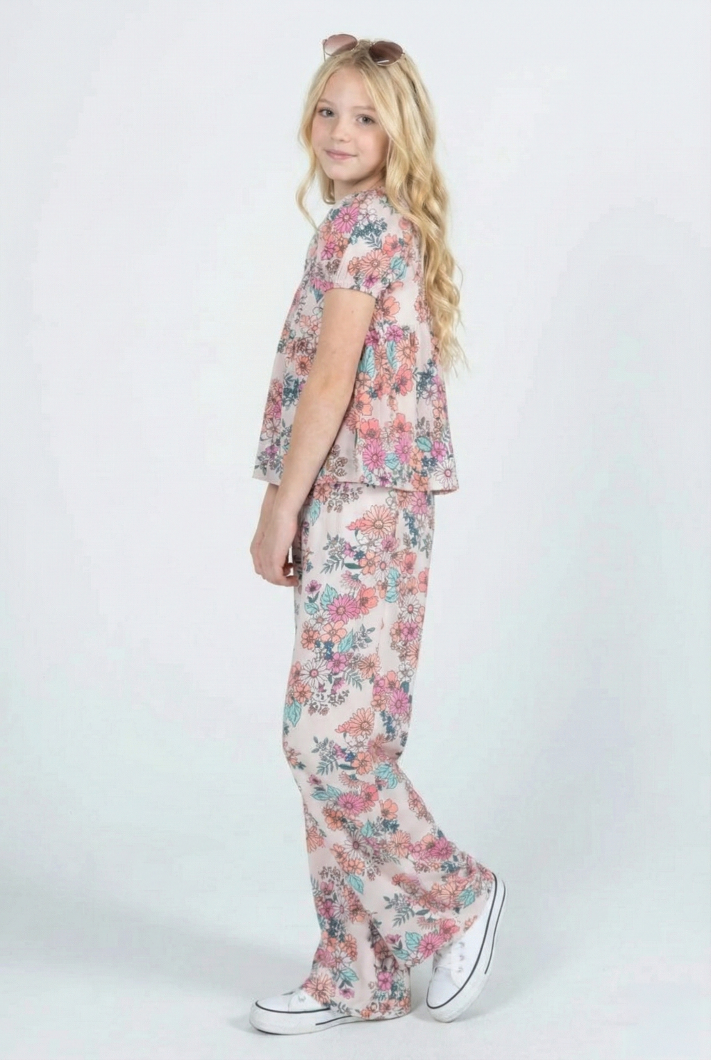 Kız Çocuk %100 Viskon Çiçek Desenli Alt Üst Takım – Yazlık & Hafif (2 Model: Pantolon / Şort)