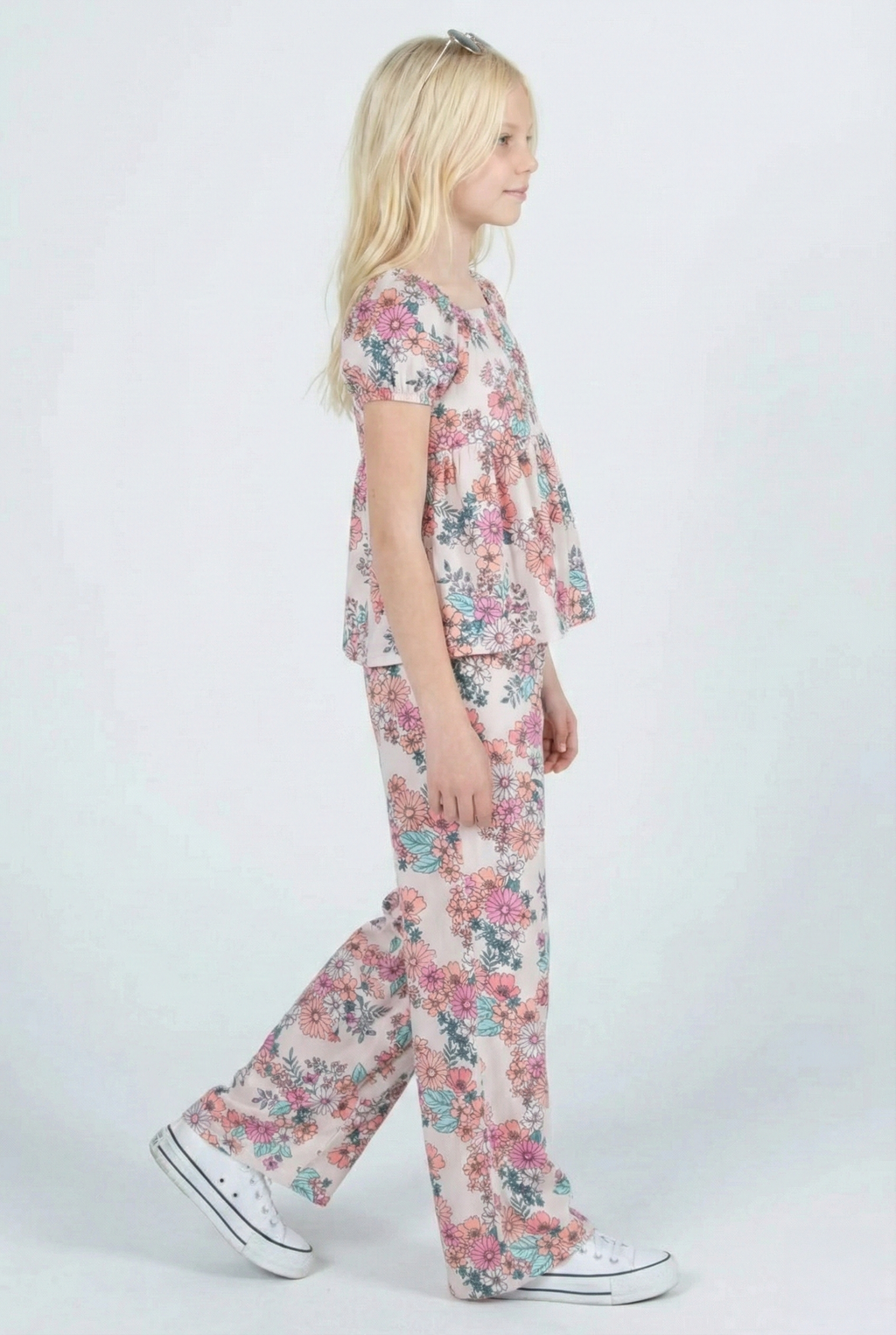 Kız Çocuk %100 Viskon Çiçek Desenli Alt Üst Takım – Yazlık & Hafif (2 Model: Pantolon / Şort)