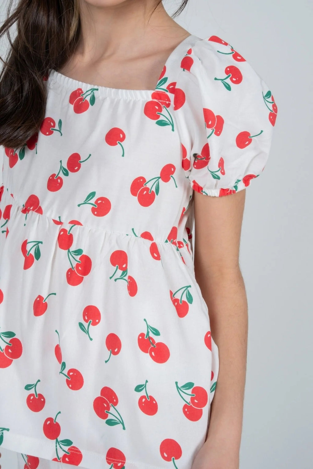 Kız Çocuk %100 Viskon Çiçek Desenli Alt Üst Takım – Yazlık & Hafif (2 Model: Pantolon / Şort)